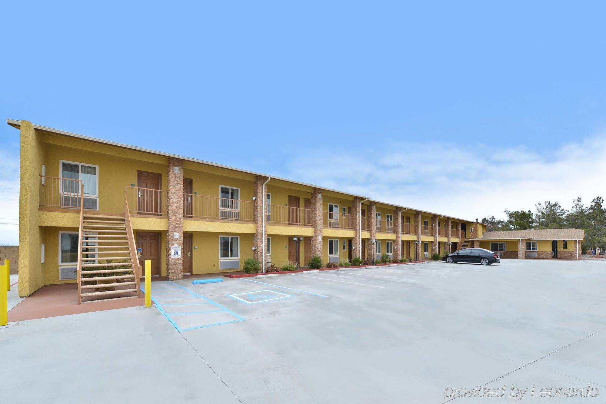 Rodeway Inn Adelanto US 395 Esterno foto
